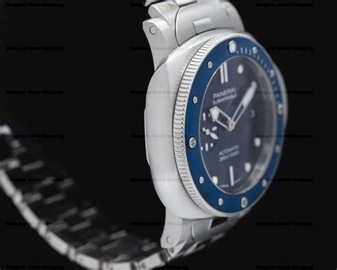 Panerai Submersible Blue Notte 44mm .